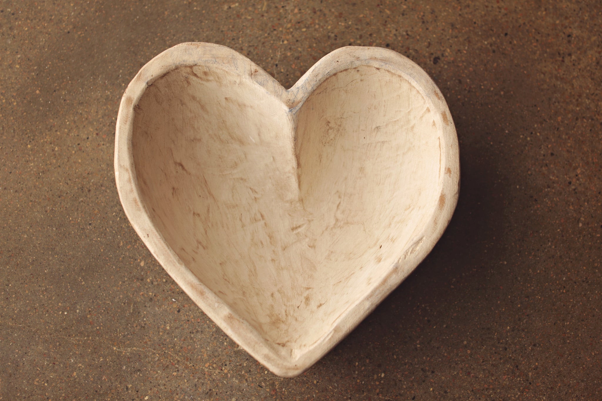 Wooden Hearts – JD Vintage Props