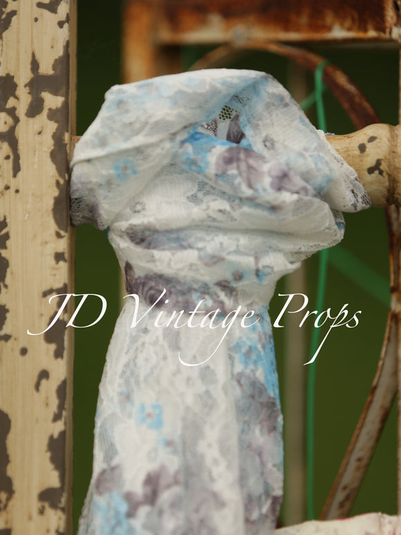 Wooden Hearts – JD Vintage Props